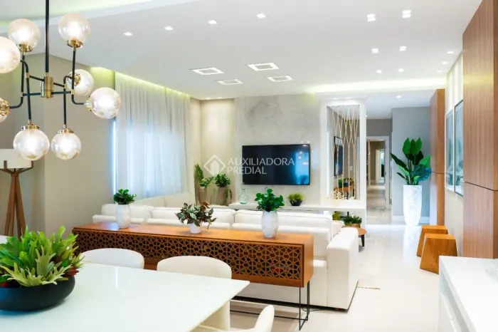 Apartamento à venda em Meia Praia, Itapema