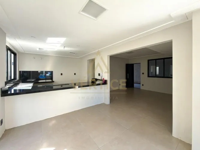 Casa para Venda em Volta Redonda, Retiro, 4 dormitórios, 3 suítes, 6 banheiros, 3 vagas