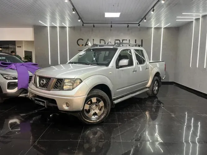 Nissan Frontier LE Attack CD 4X4 2.5 TB Die.aut 2012