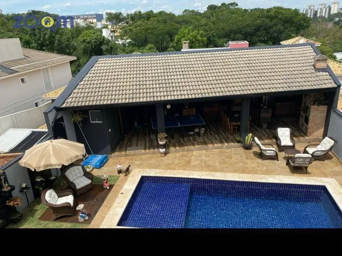 Casa à Venda no Condomínio Bosque dos Jatobás Jundiaí/SP
