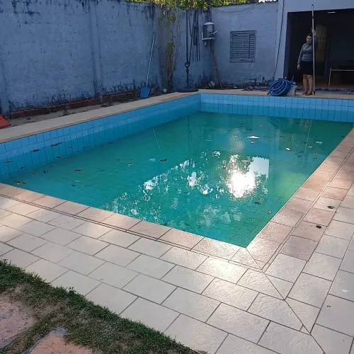 LIMPEZA DE PISCINAS