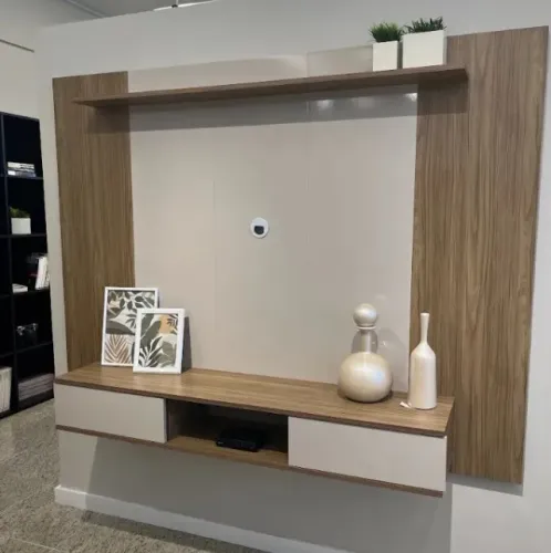 Painel TV até 75" com Rack 2 Portas e Prateleira