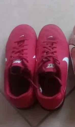 Chuteira futsal original usada