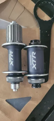 Par cubo shimano xtr m975 e m978