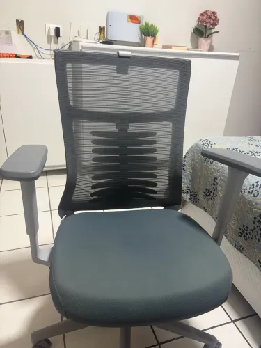 Cadeira ergonômica vertta Elements 