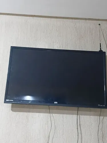 Estou vendo essa televisão de 40 polegada