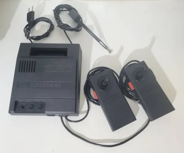 Atari SuperGame CCE Funcionando