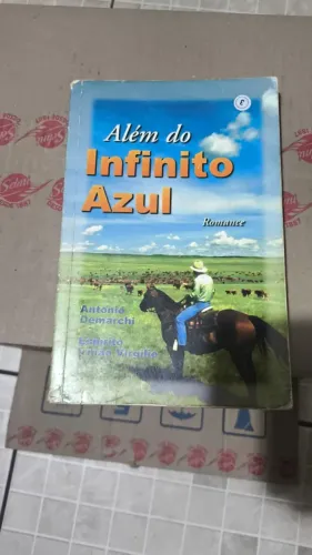 Alem do infinito azul