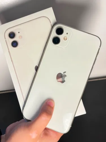 iPhone 11 128GB Original com Caixa - Conservado