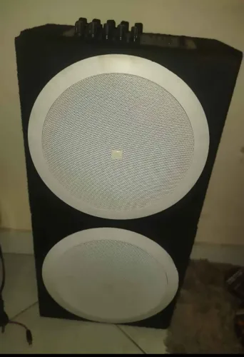 Caixa de som amplificada bluetooth jbl