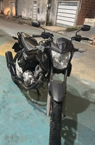 Vendo está moto. cg titan 160