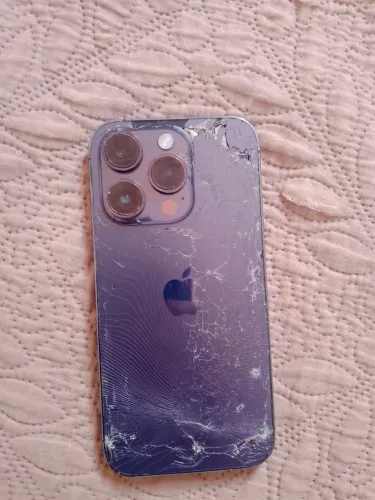 IPhone 14 Pro 256g R$2600