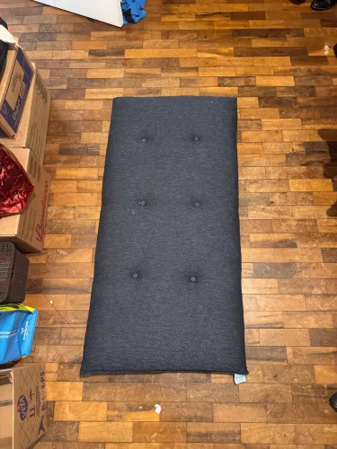 Dois Futons por 100