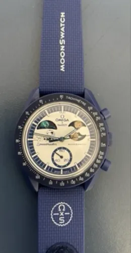 Omega x Swatch MoonSwatch - Mission to Earthphase (Snoopy Edition) - Completo na Caixa