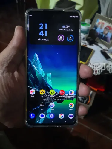 Moto Edge 40 Neo * 256 / 6 Gb RAM  * , ótimo estado , desapego !!