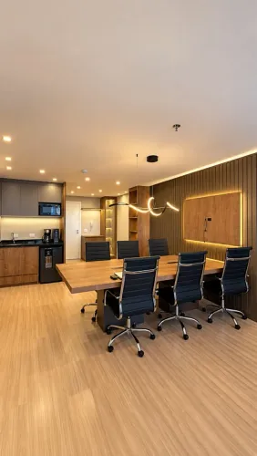 SALA COMERCIAL MOBILIADA E COMPLETA. PRONTA PARA USO