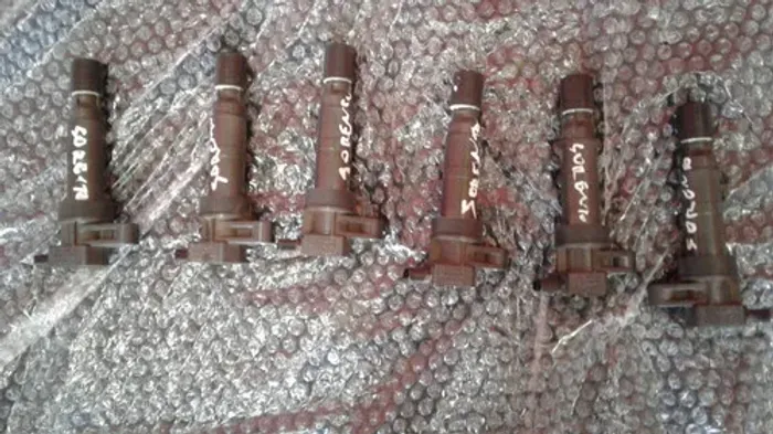  Bobina Sorento 3.8 V6 2007 Original 150;00 Cada...  2464