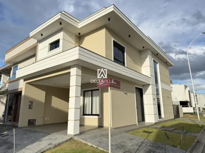 Casa de esquina no Deltaville com 3 Quartos 1 Suíte e 2 Vagas