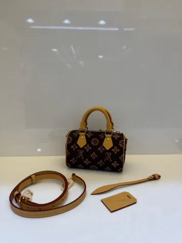 Louis Vuitton Speedy Nano