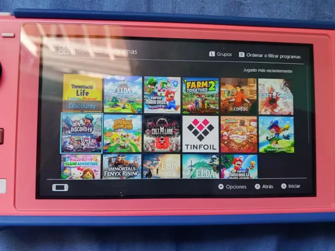 Vende-se Nintendo Switch lite desbloqueado 