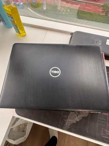 DELL 15-7TH 256SSD 16GB