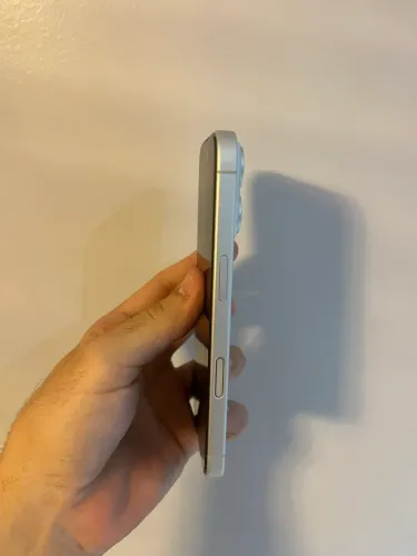 iPhone 16 - 128 gb
