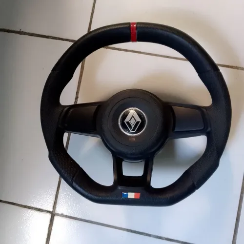 Volante esportivo Renault