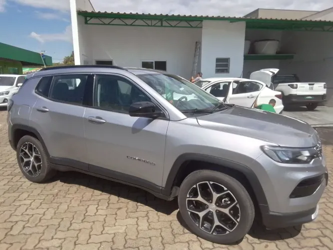 Jeep Compass Long. T270 1.3 TB 4X2 Flex AUT 2025