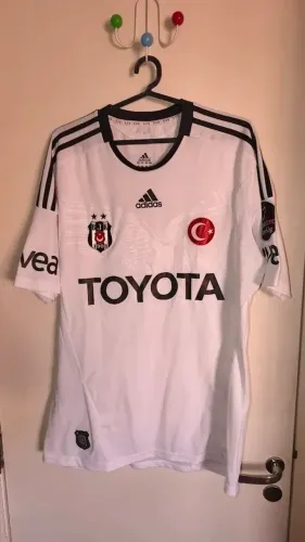 Camisa Besiktas Adidas 2011-12 Mehmet Aurélio #15 DE JOGO