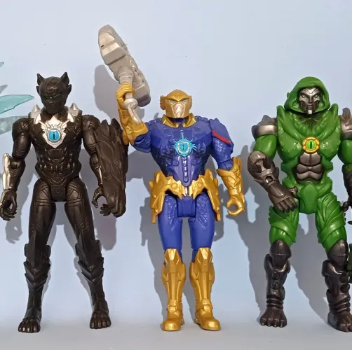 Marvel Monster Hunter Lote, mesma escala Marvel Legends