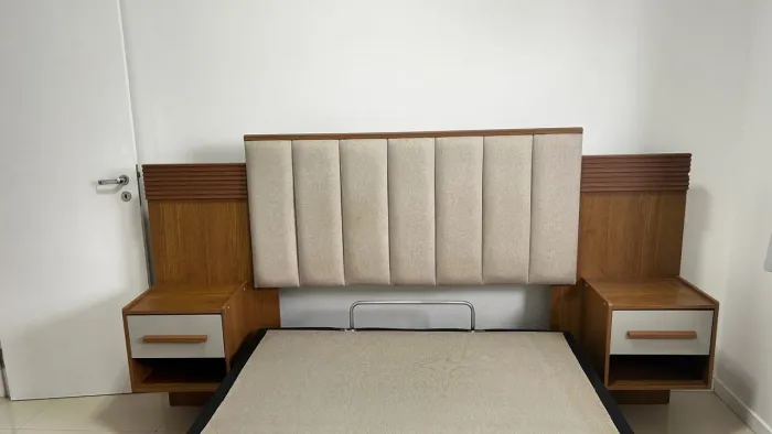 Cabeceira de cama de casal 