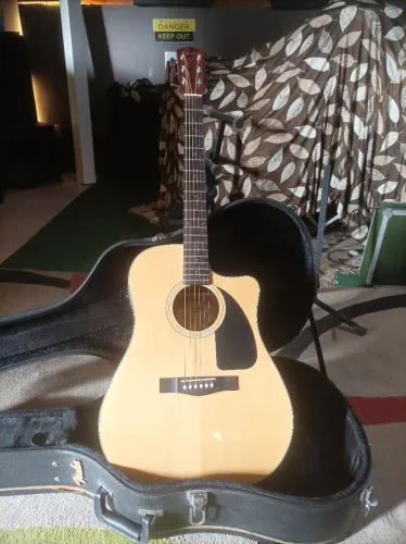 Violão Fender