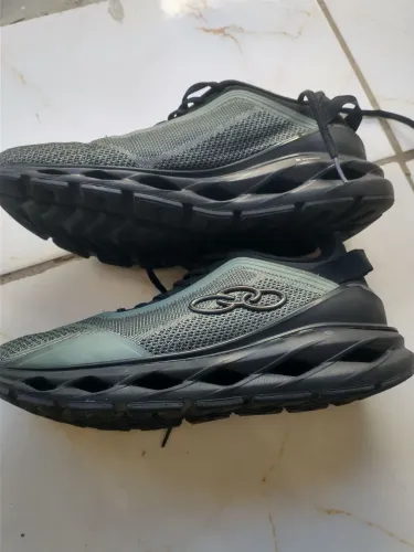 Tênis olímpicos masculino muito novo