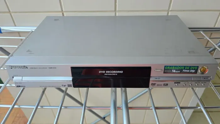 Gravadora panasonic Dmr-E 55
