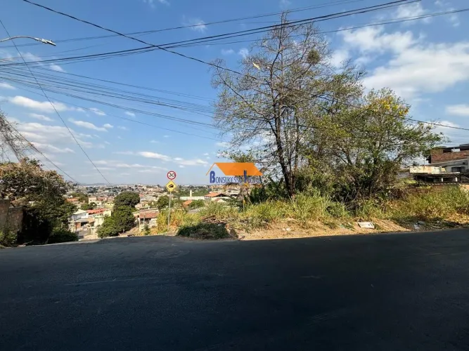 Lote de 395,25m² com casa de 1 quarto, Bairro Providência, Belo Horizonte/MG