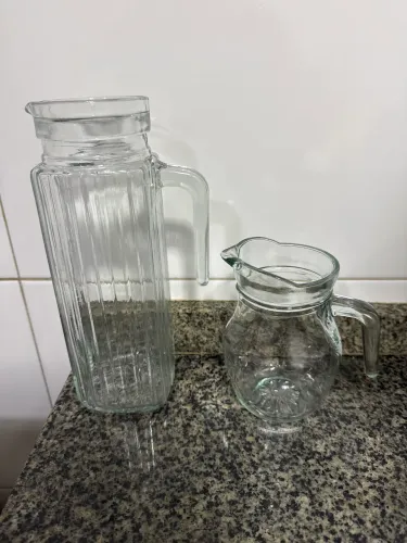 Jarras de vidro