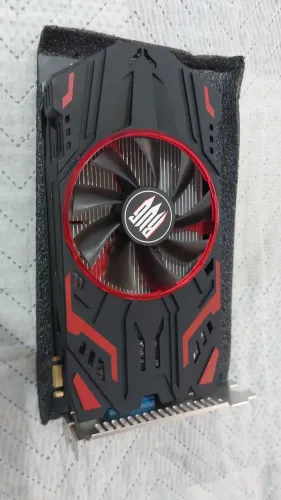 Placa de vídeo GTX 550 TI ddr3 2GB