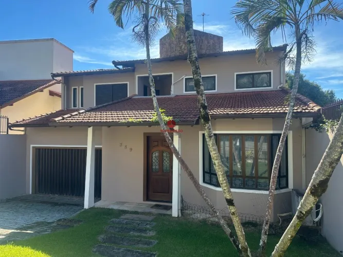 Casa com 4 suítes e lazer completo, à venda no Bairro João Paulo um dos mais valorizados e