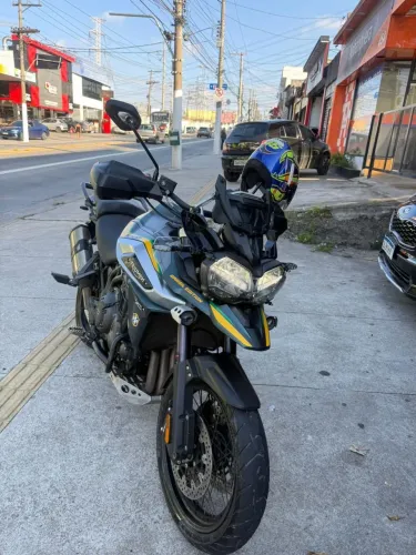 Triumph tiger 1.200
