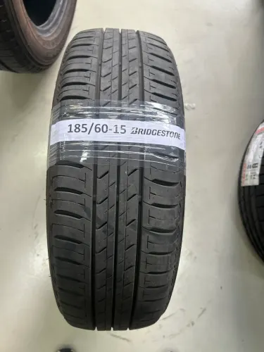 Pneu 185/60 R15 bridgestone 
