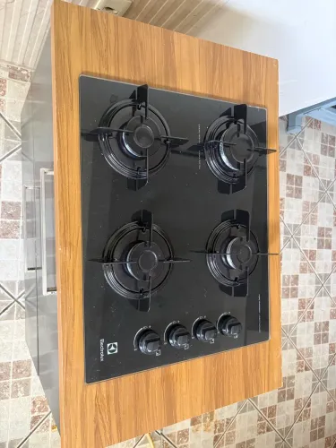 Cooktop com armário