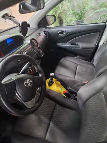 Toyota Etios X 1.3 Flex 16V 5P Mec. 2018