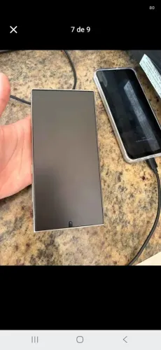 S24 ultra 256gb em perfeito estado. Carregador e fone original 