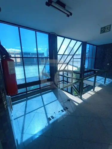 Edifício de 360m² no Bairro Luzia em Aracaju/SE.