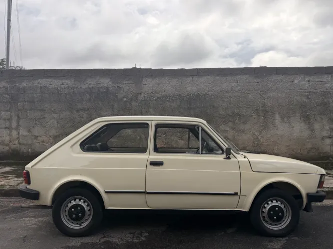 Fiat 147 C/ CL 1983