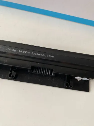 Bateria para Notebook Dell 14,8V 2200mAh 33Wh Com Defeito Ref. 074