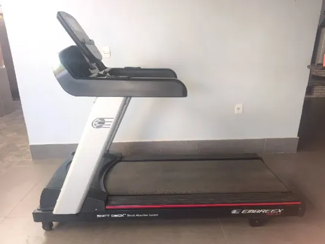 Esteira Profissional EMBREX 820