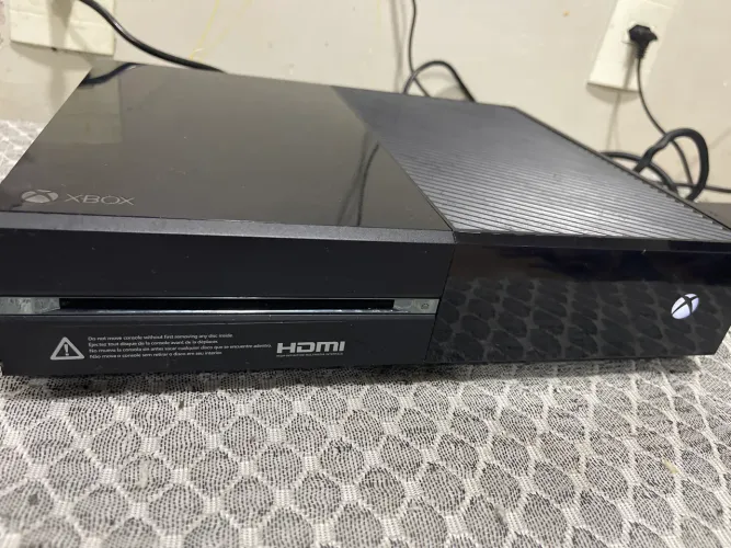 Xbox One fat 1Tb