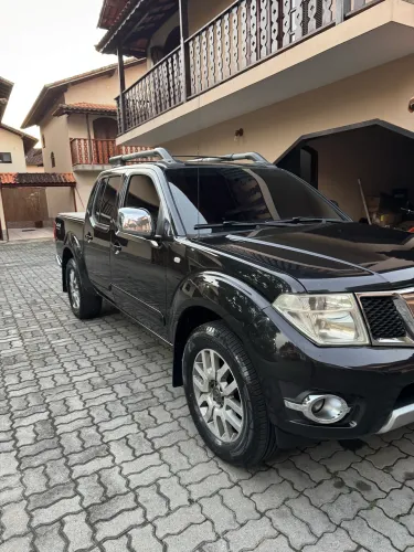 Nissan Frontier SL CD 4X4 2.5tb Diesel AUT 2014