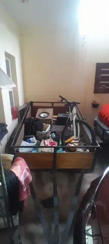Vendo carretinha pouco usada 1.80 por 1.20